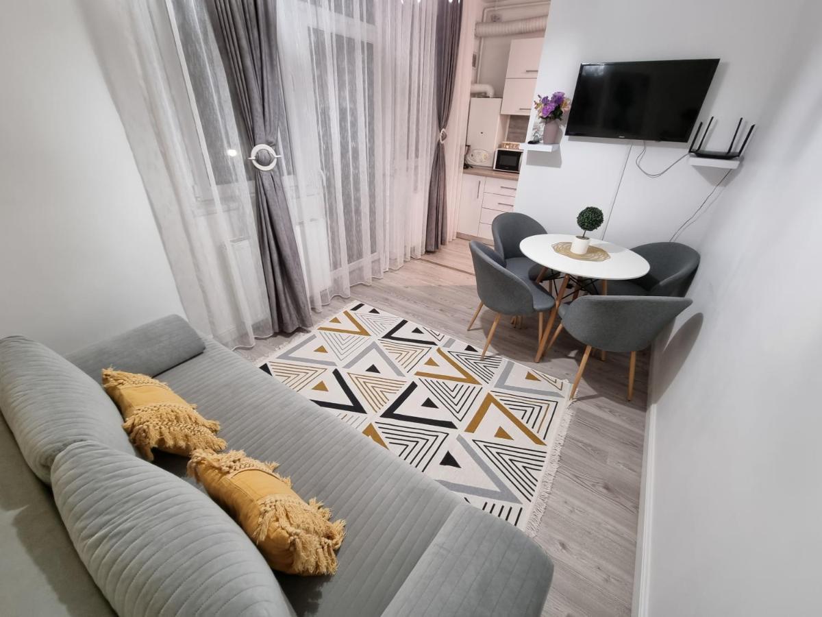Ra Apartment - Ared Oradea Exterior foto