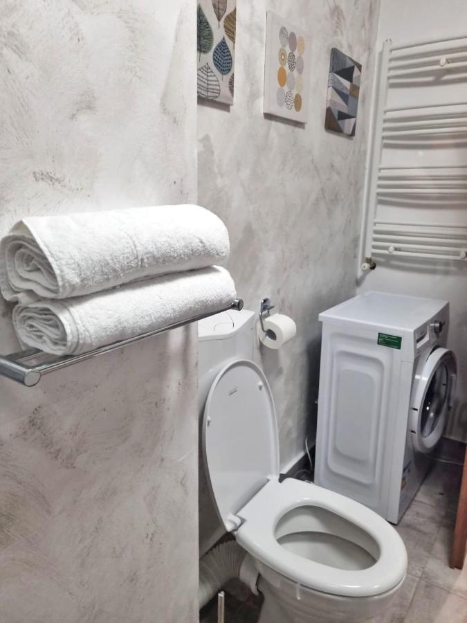 Ra Apartment - Ared Oradea Exterior foto